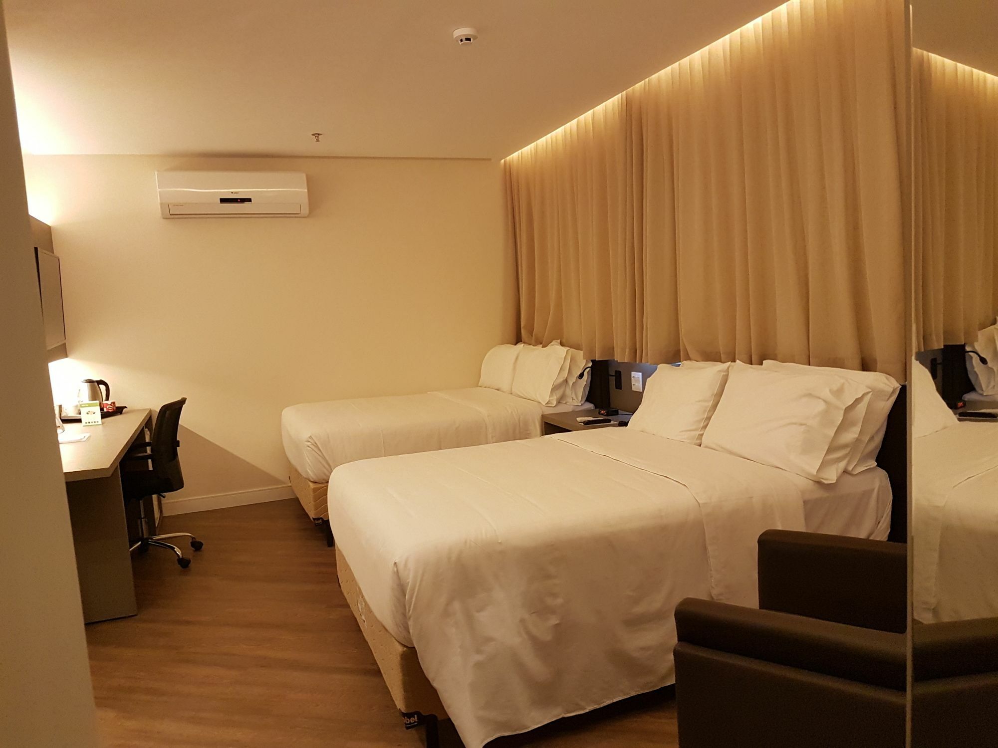 Holiday Inn - Goiania By Ihg Exterior photo