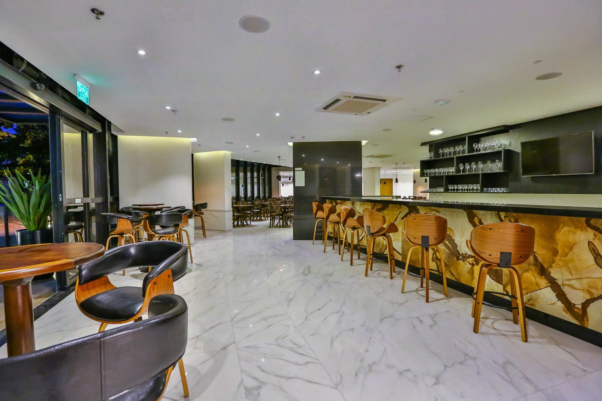 Holiday Inn - Goiania By Ihg Exterior photo